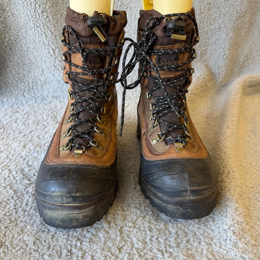 SOREL Conquest Boots Mens 9 Bark Brown Leather Thinsulate 400 G Water Proof